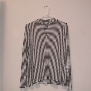 AMERICAN EAGLE striped keyhole sweater